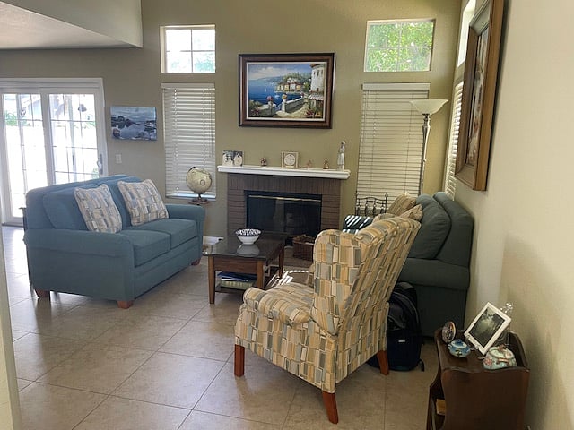 Furnished Finder property 879351_1 photo 3