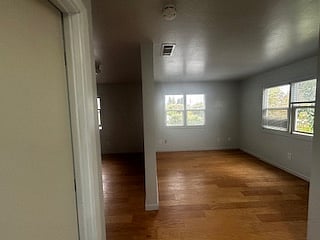 Furnished Finder property 879353_1 photo 3