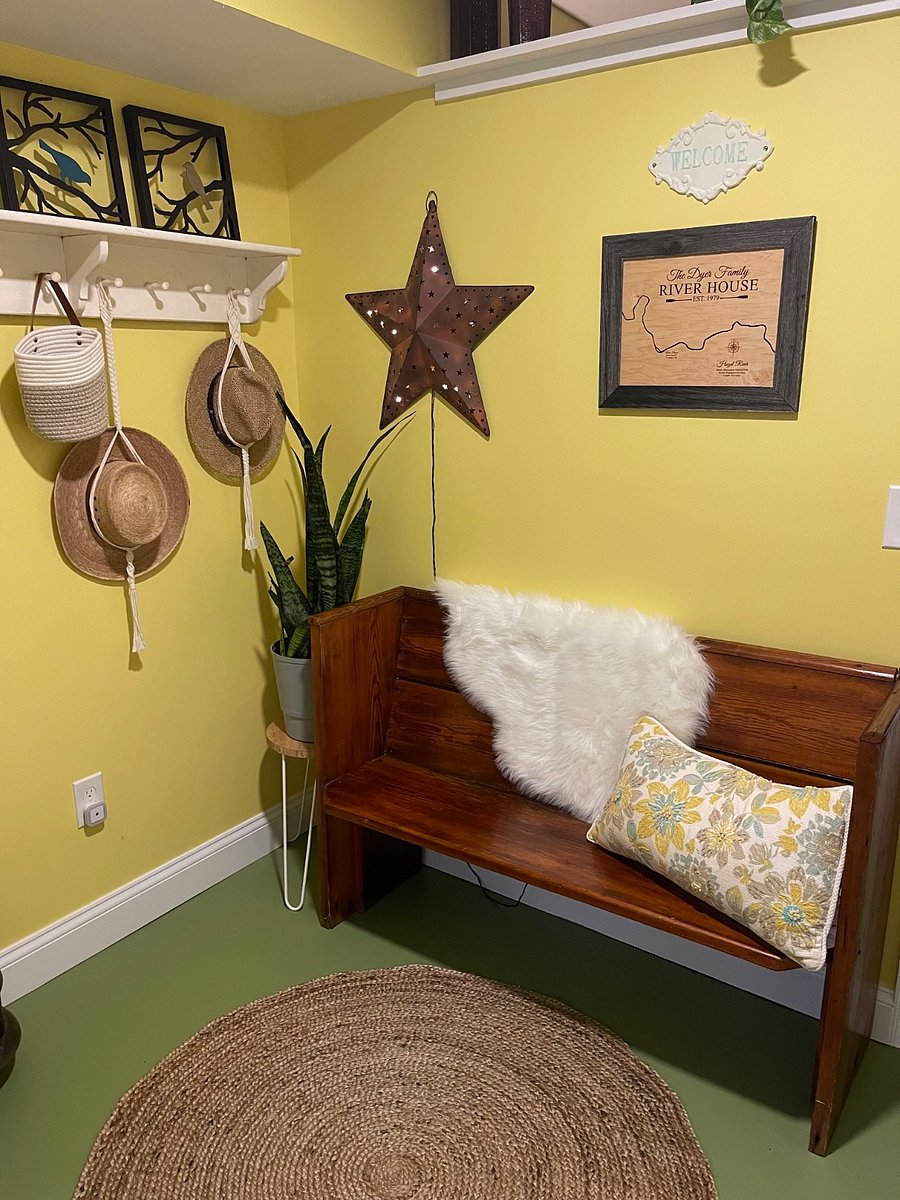 Mud room