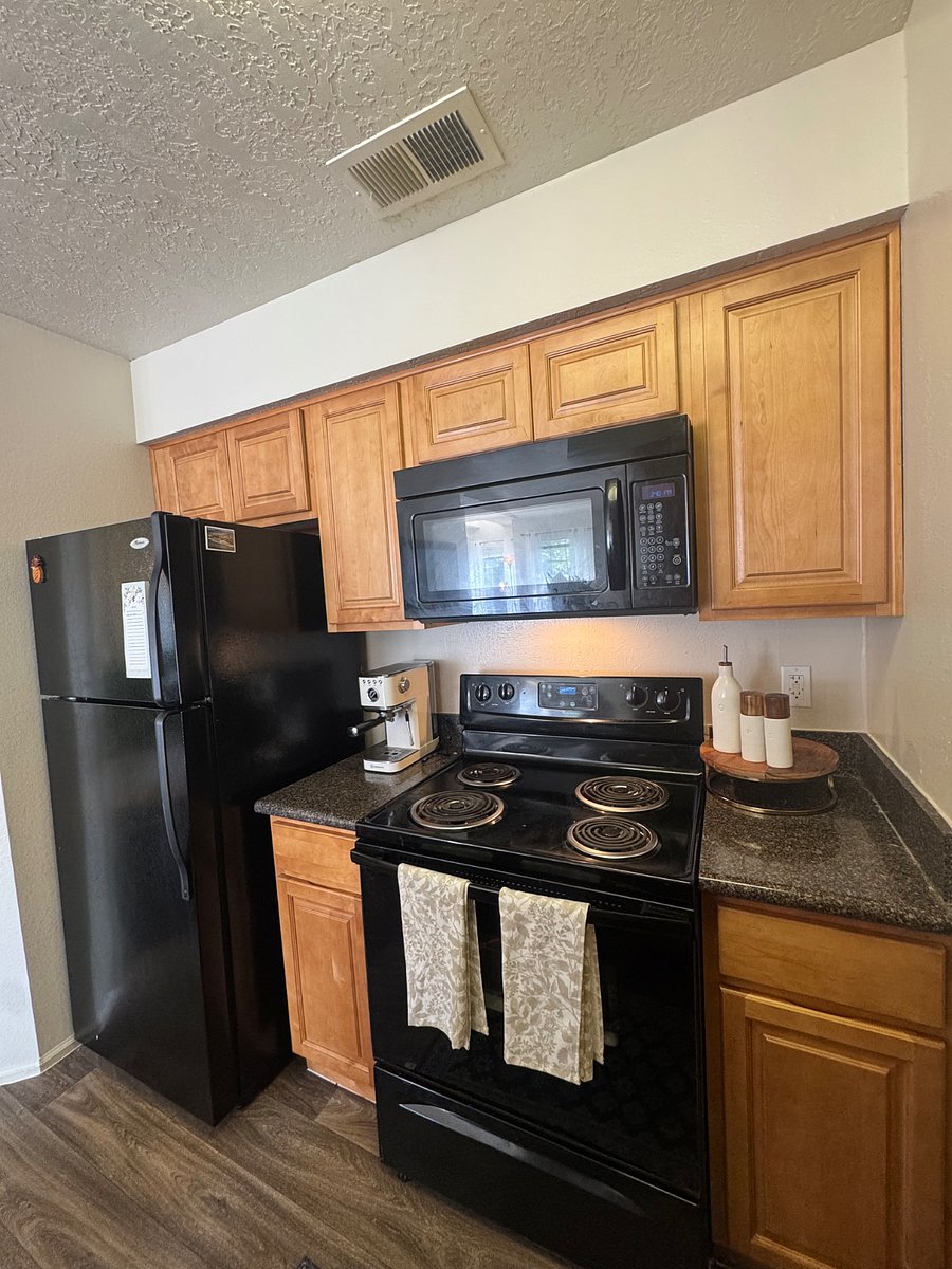 Furnished Finder property 879387_1 photo 4