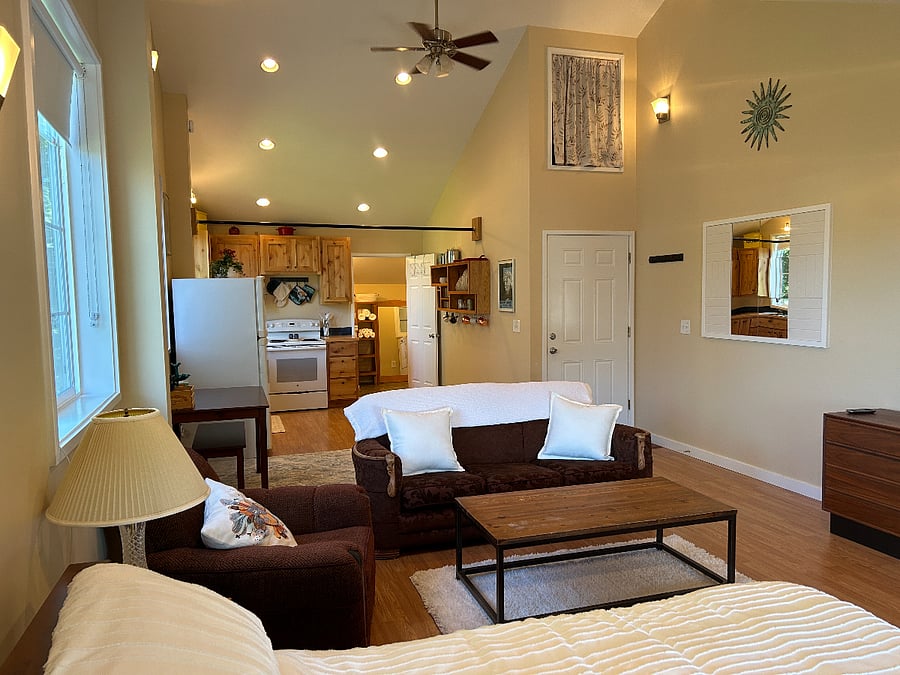 Furnished Finder property 879411_1 photo 2