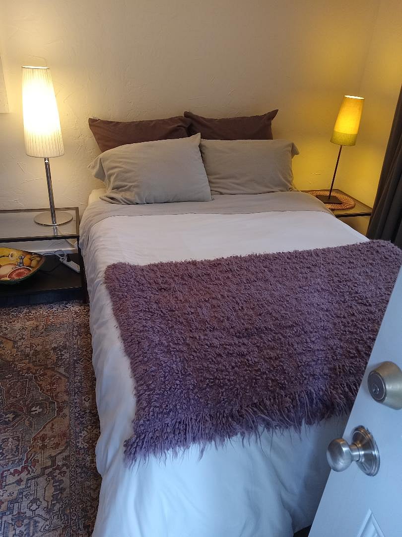 Furnished Finder property 879420_1 photo 6