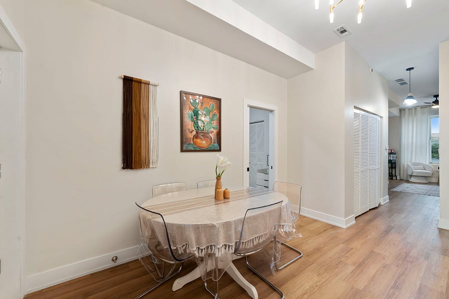 Furnished Finder property 879421_1 photo 28