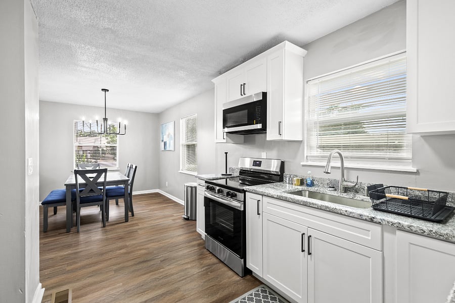 Kitchen - Dining Area