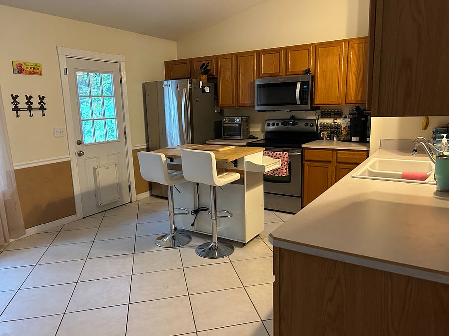 Shared kitchen with backyard access