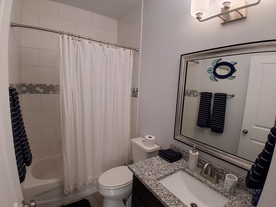 Second bathroom tub and shower