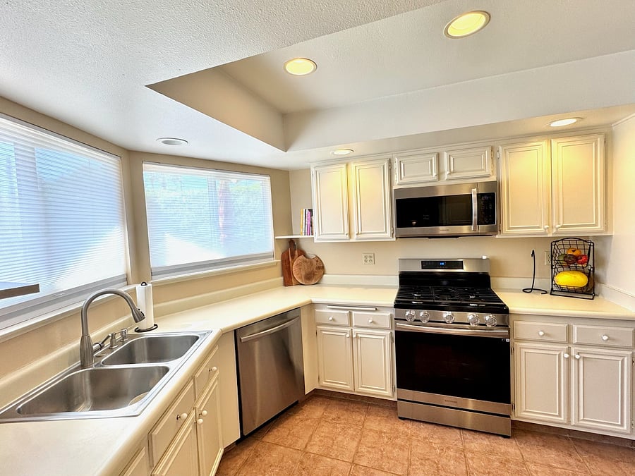 Furnished Finder property 879491_1 photo 8