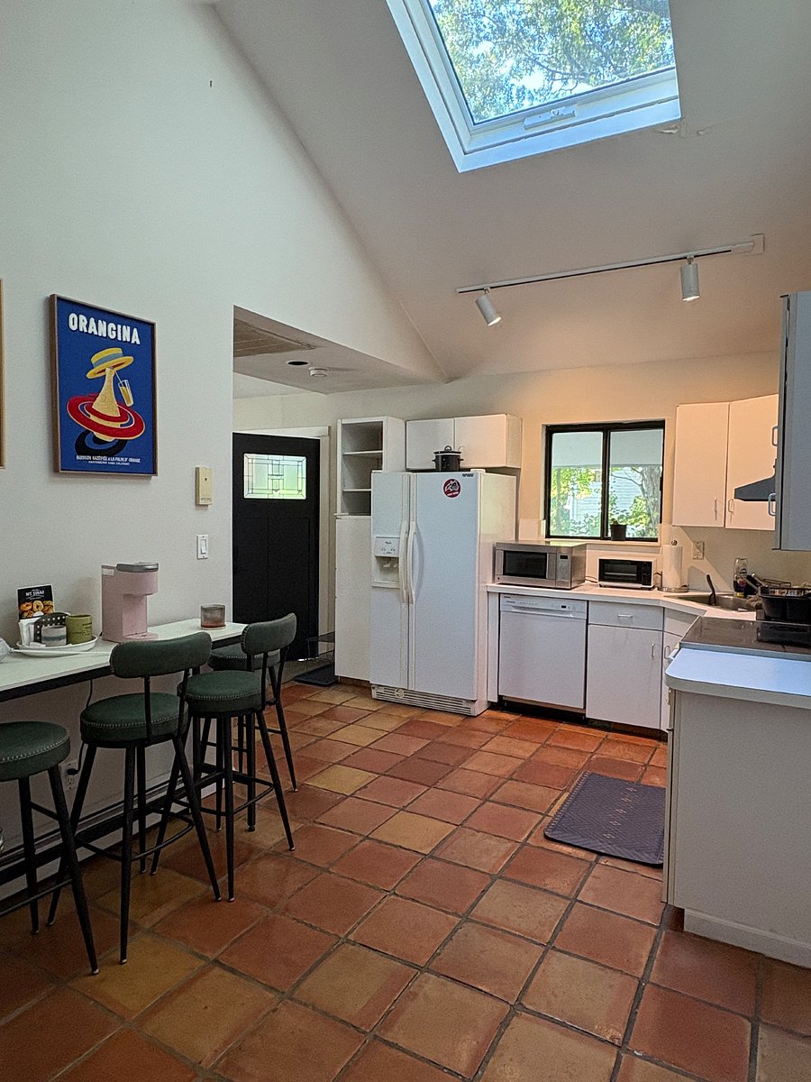 Furnished Finder property 879526_1 photo 10