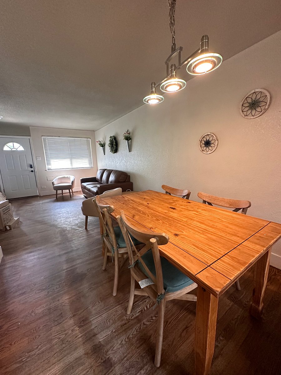 Furnished Finder property 879536_1 photo 3