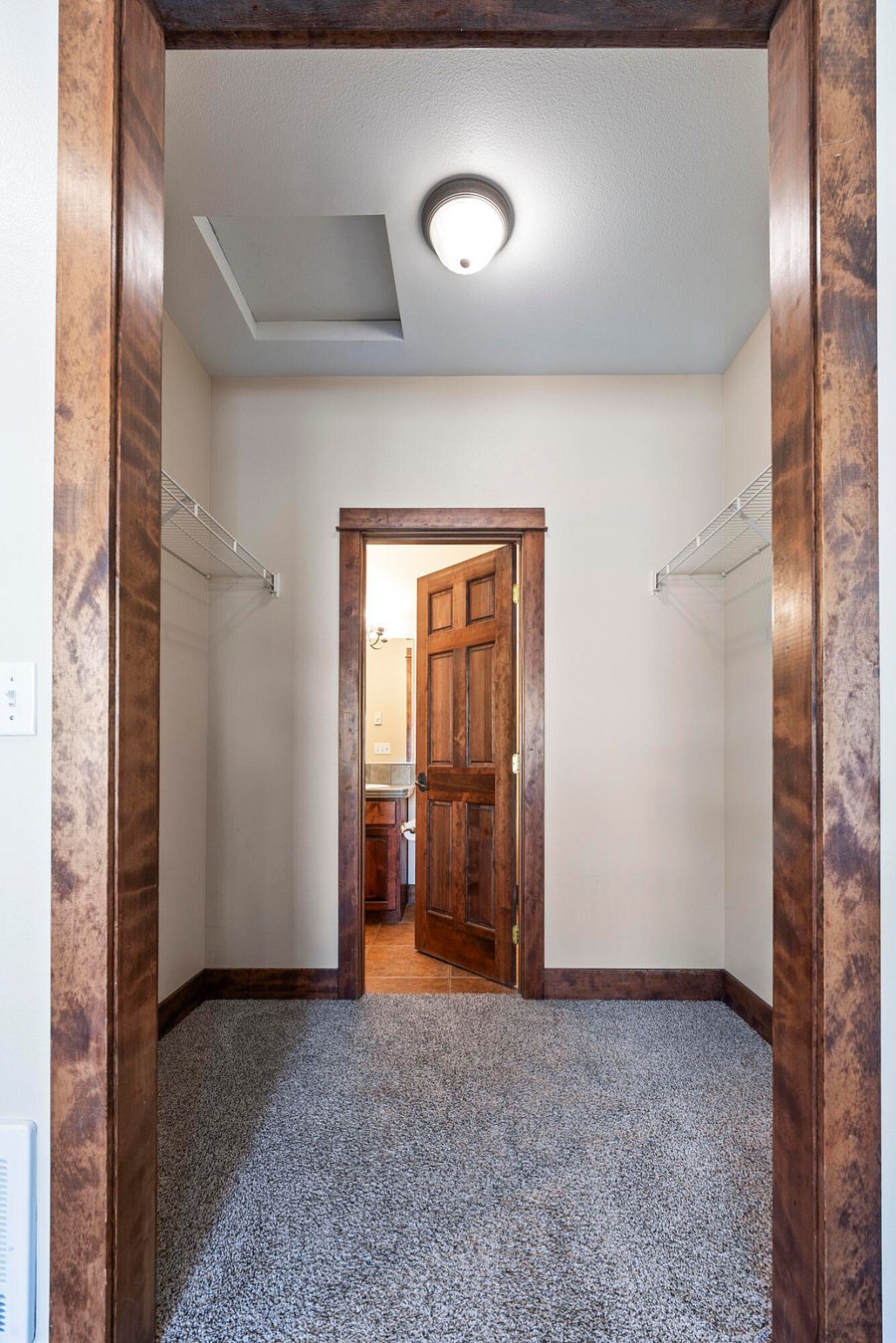 Furnished Finder property 879573_1 photo 17