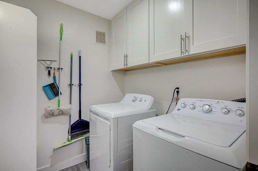 Furnished Finder property 879604_1 photo 19