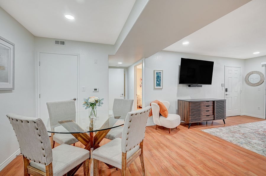 Furnished Finder property 879604_1 photo 8