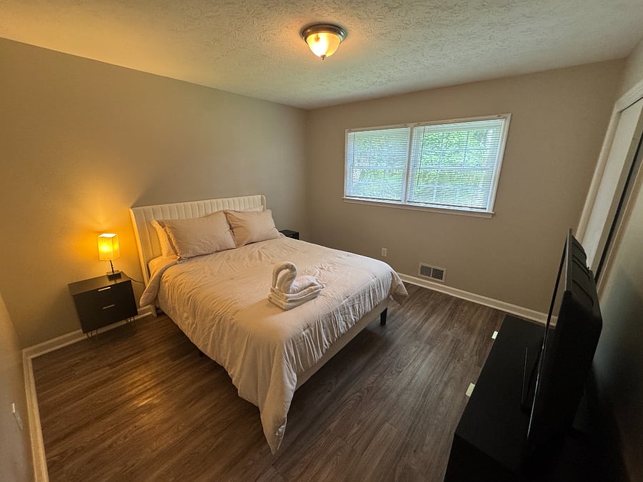 Furnished Finder property 879621_1 photo 5