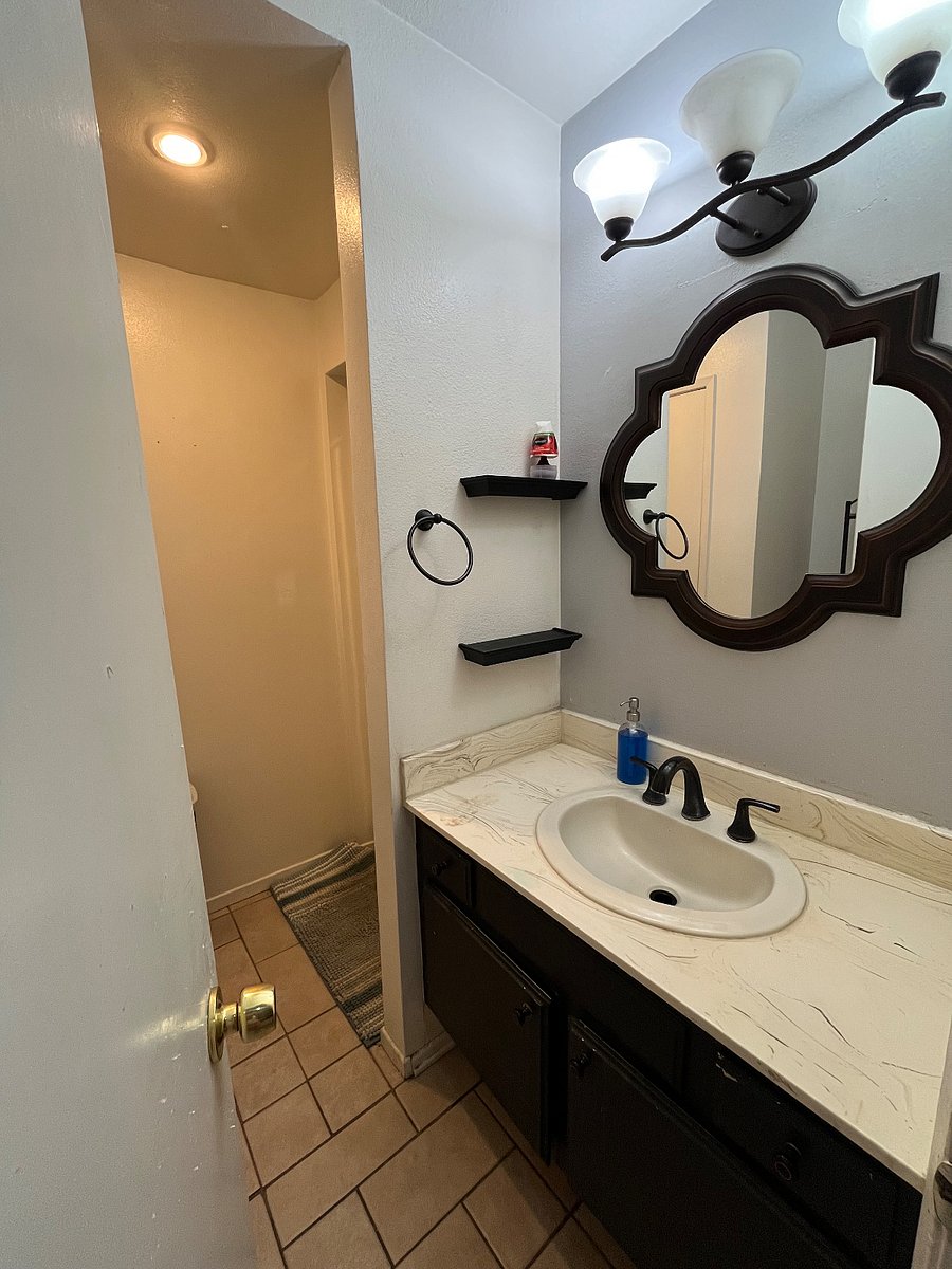 Furnished Finder property 879635_1 photo 31