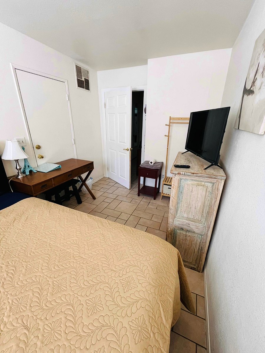 Furnished Finder property 879635_1 photo 13