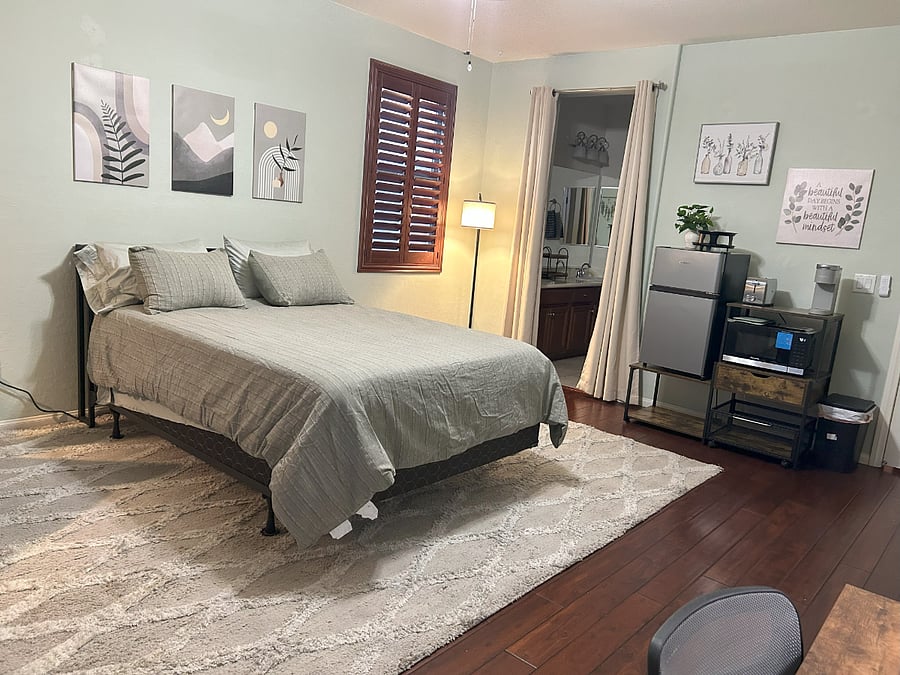 Furnished Finder property 879655_1 photo 3
