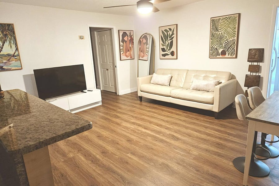 Furnished Finder property 879657_1 photo 2