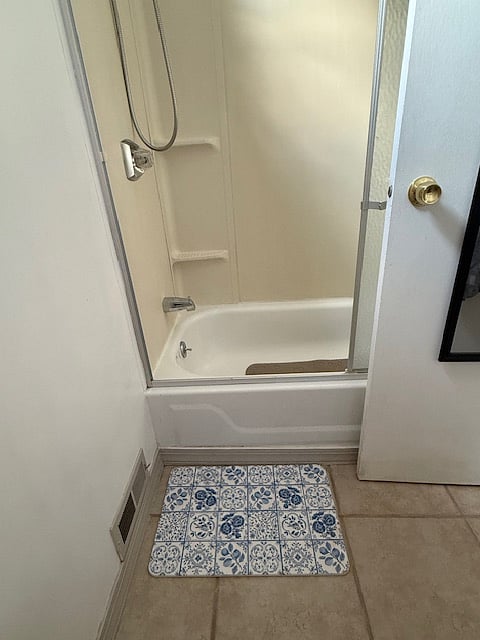 Furnished Finder property 879664_1 photo 12
