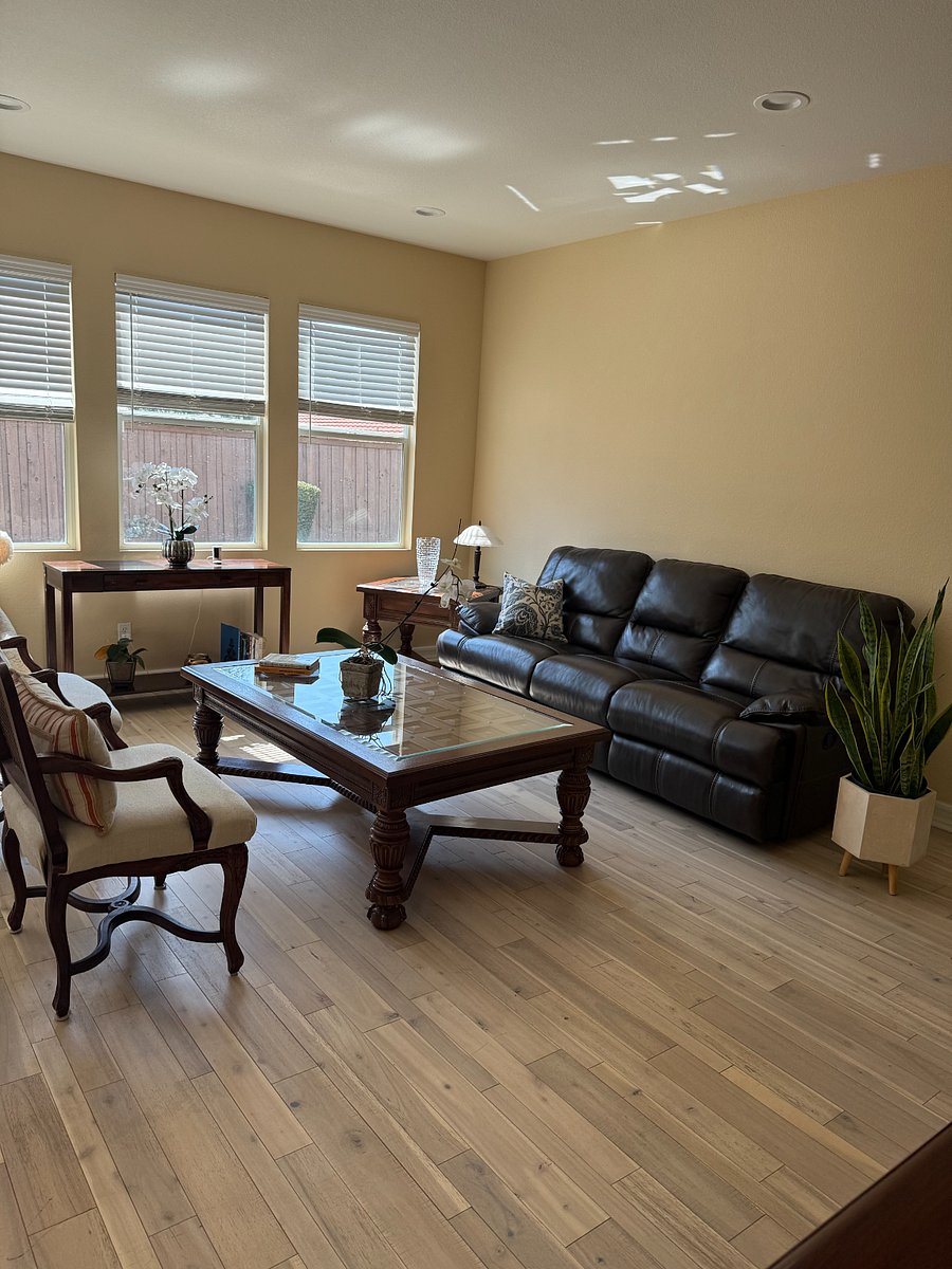 Furnished Finder property 879686_1 photo 4