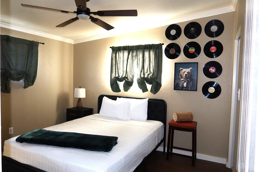 Furnished Finder property 879739_1 photo 9
