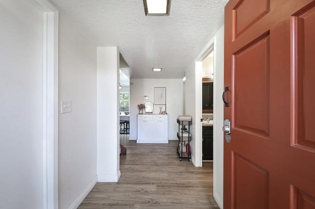 Furnished Finder property 879778_1 photo 3
