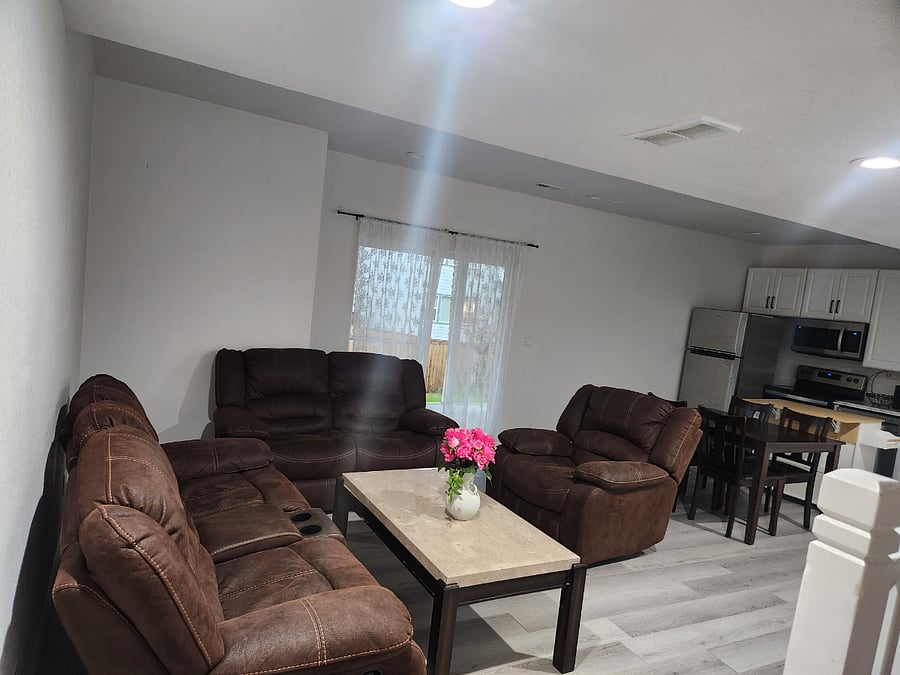 Furnished Finder property 879803_1 photo 5