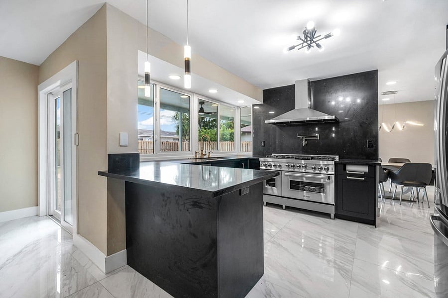 Furnished Finder property 879805_1 photo 7