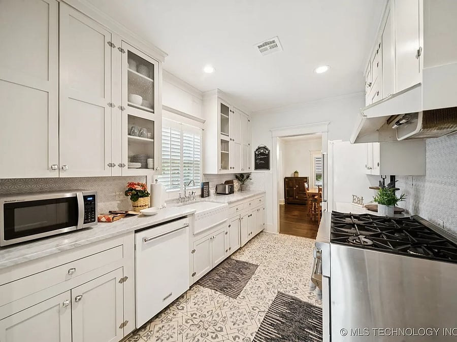 Furnished Finder property 879809_1 photo 11