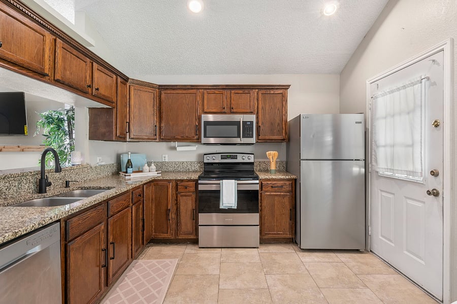 Furnished Finder property 879810_1 photo 6