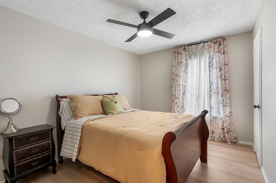 Furnished Finder property 879810_1 photo 16