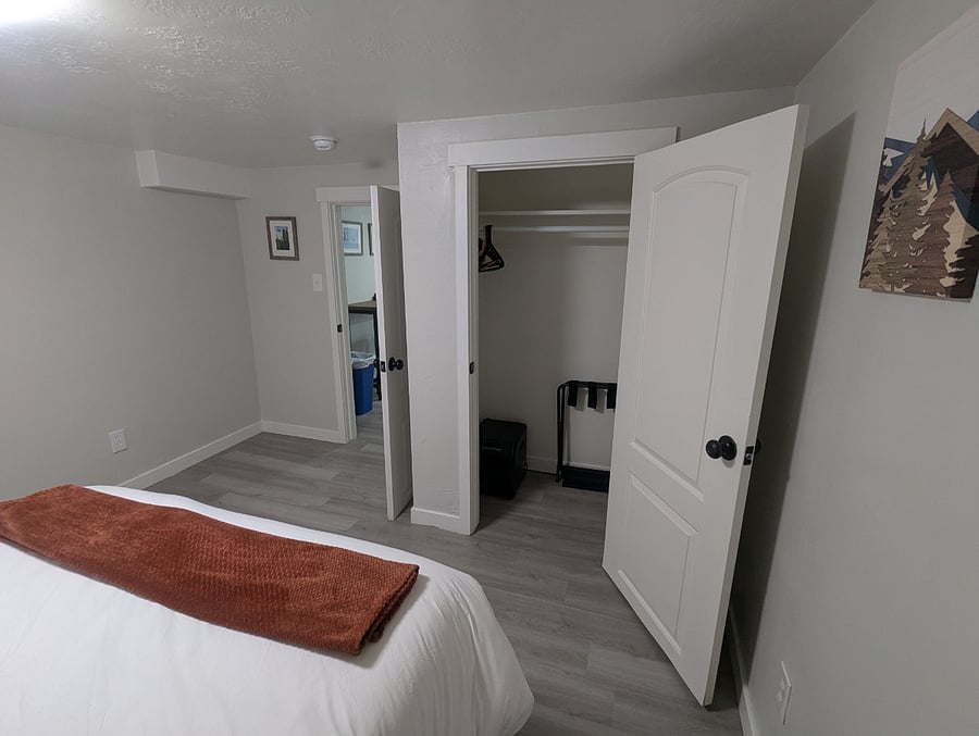 Furnished Finder property 879826_1 photo 10