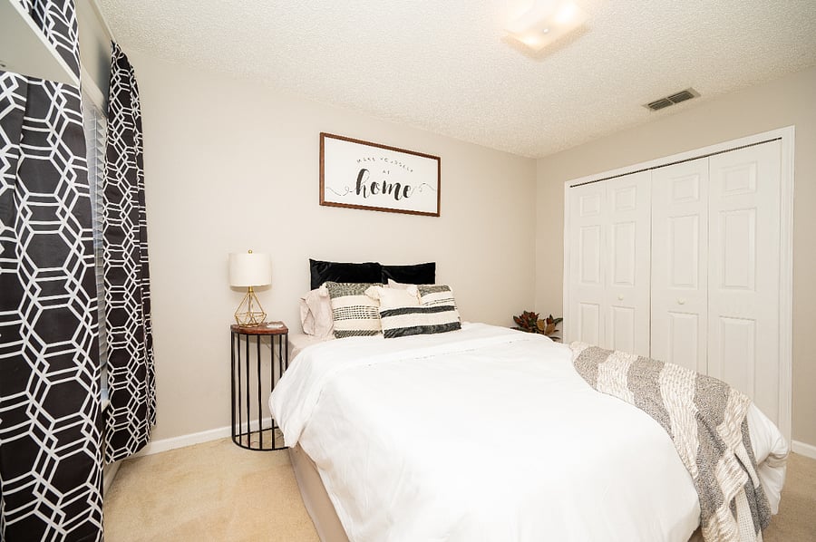 Furnished Finder property 879833_1 photo 22