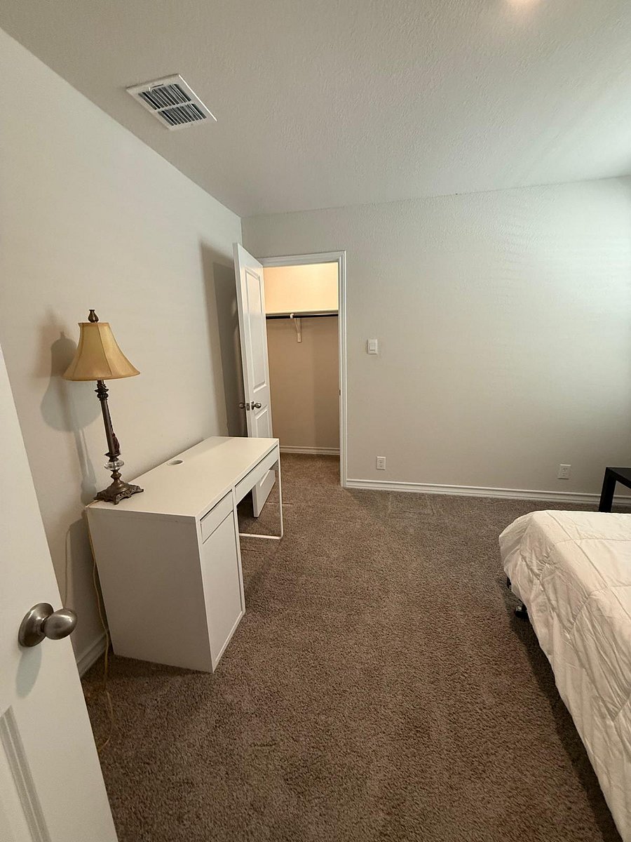 Furnished Finder property 879858_1 photo 6