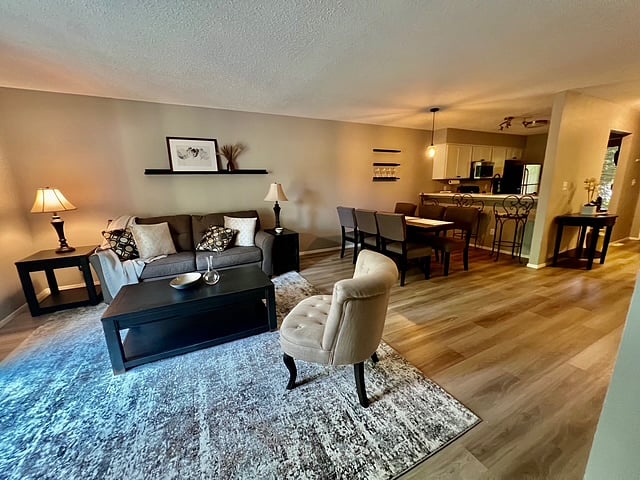 Furnished Finder property 879868_2 photo 5