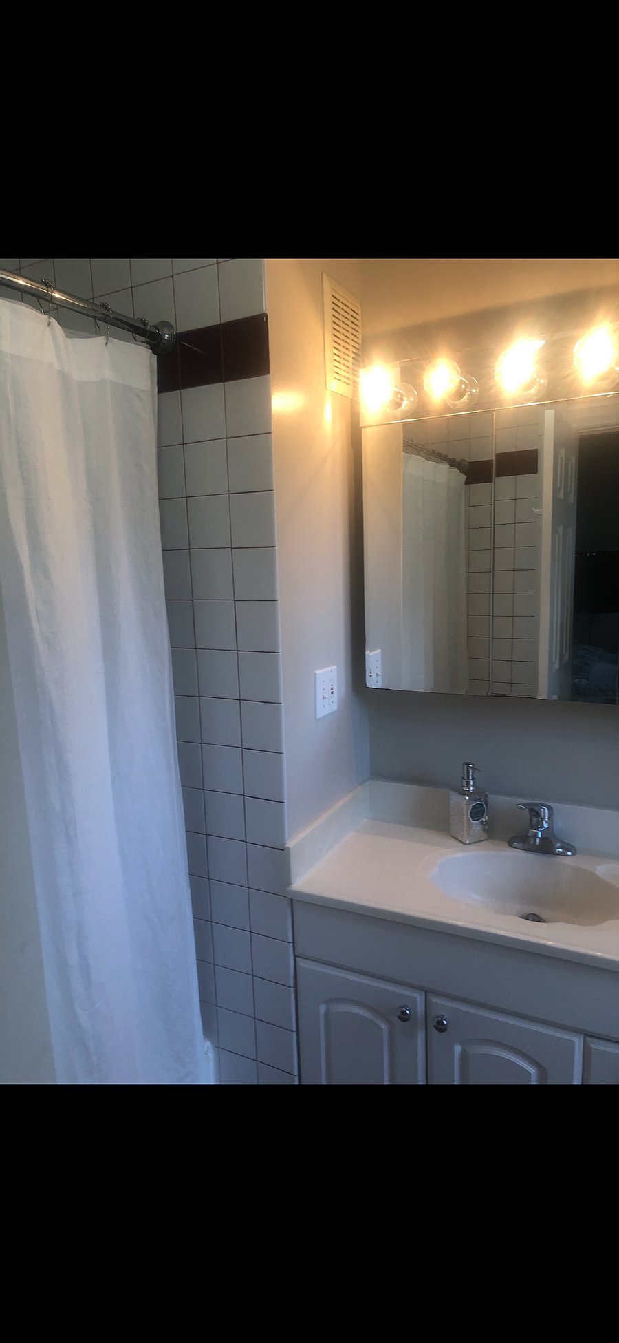 Furnished Finder property 879884_1 photo 37