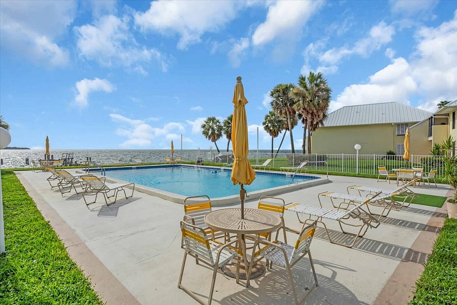 Furnished Finder property 879902_1 photo 10