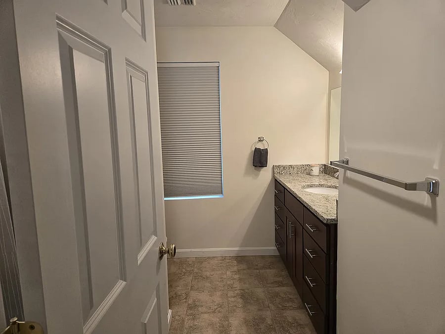 Furnished Finder property 879911_1 photo 4