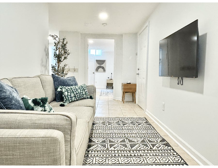 Furnished Finder property 879923_1 photo 15