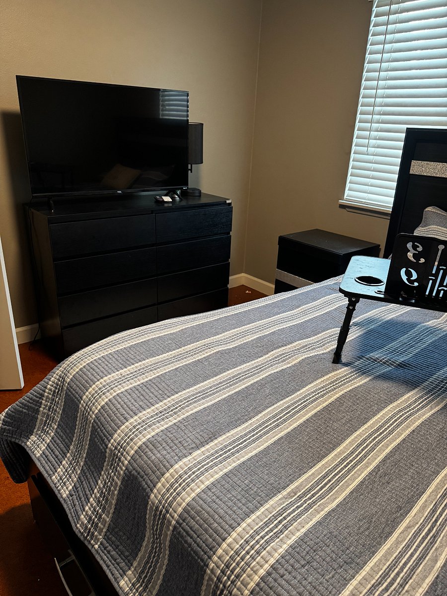 Furnished Finder property 879926_2 photo 6