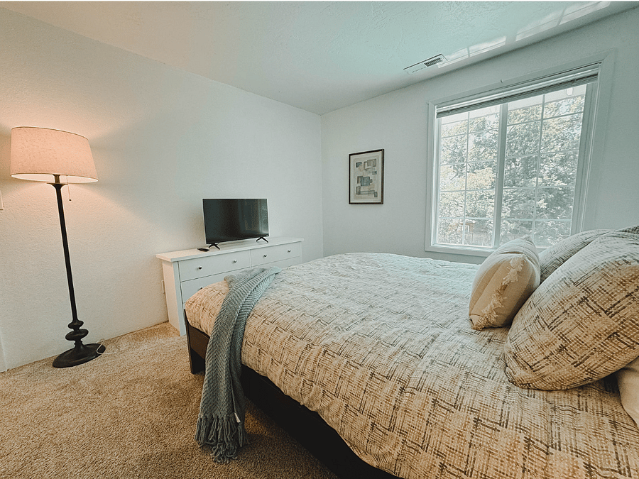 Furnished Finder property 879934_1 photo 23