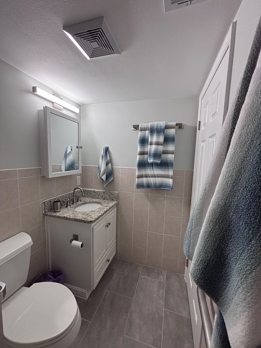 Furnished Finder property 879953_1 photo 14