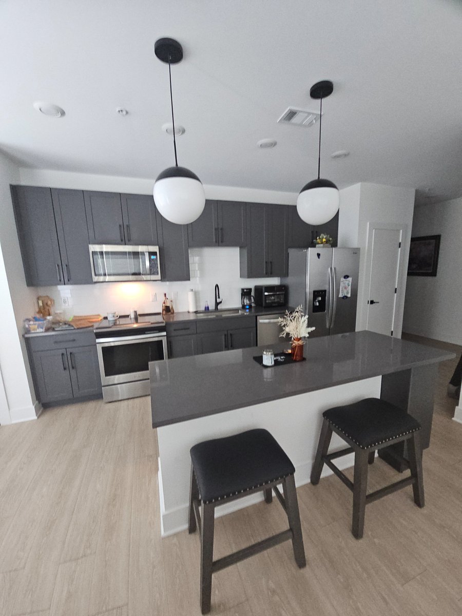 Furnished Finder property 879961_1 photo 3