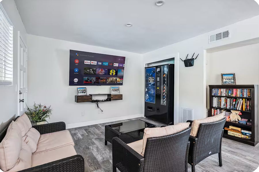 Furnished Finder property 879969_1 photo 7