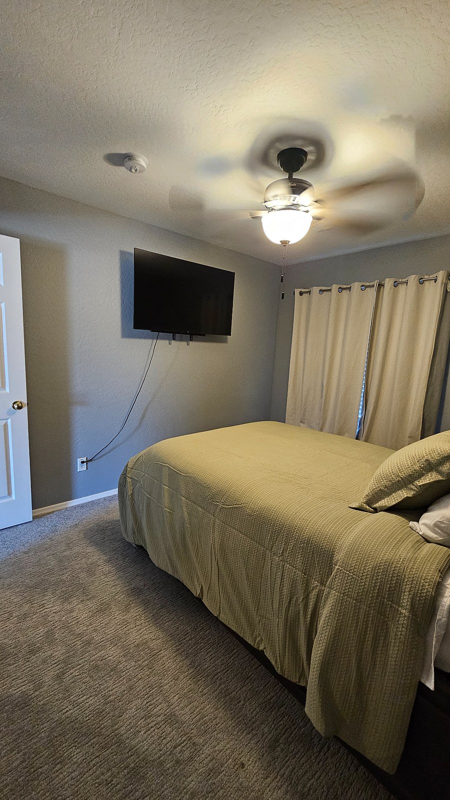 Furnished Finder property 879978_1 photo 10