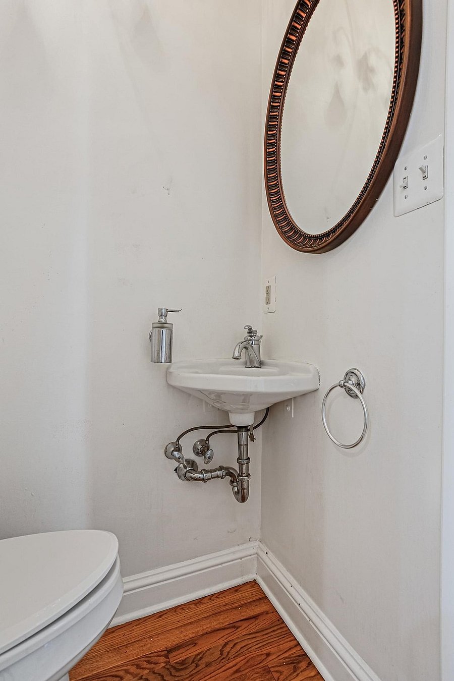 Furnished Finder property 880009_1 photo 11