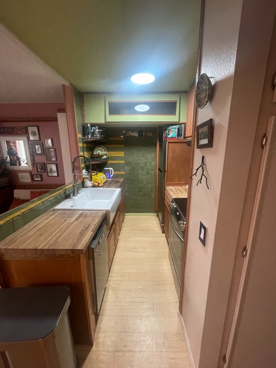 Furnished Finder property 880031_1 photo 12