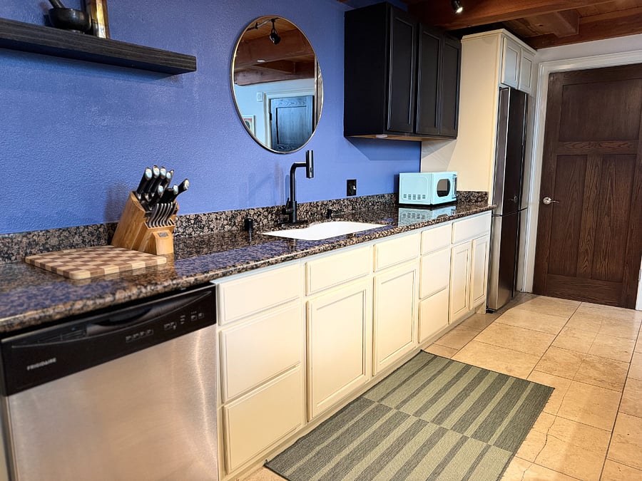 Furnished Finder property 880040_1 photo 7