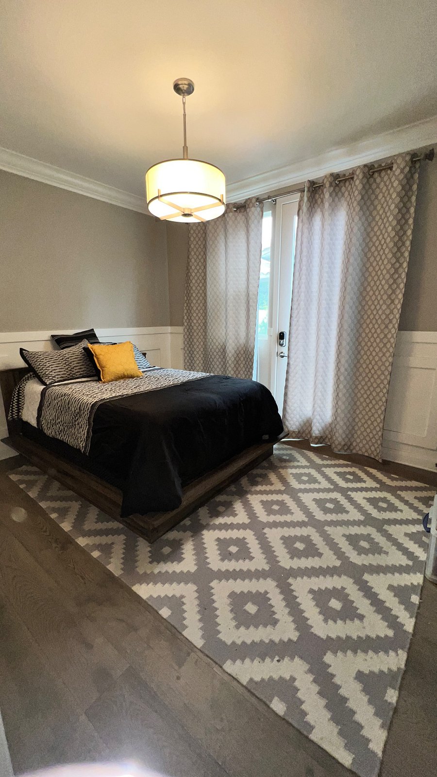 Furnished Finder property 880041_1 photo 3