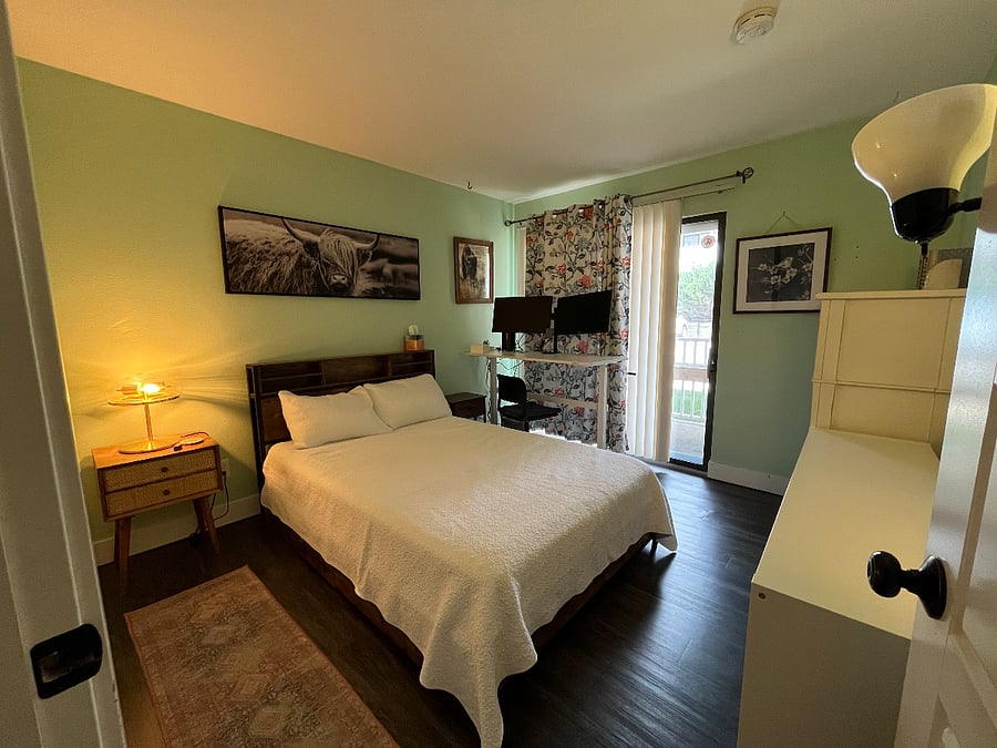 Furnished Finder property 880056_1 photo 12
