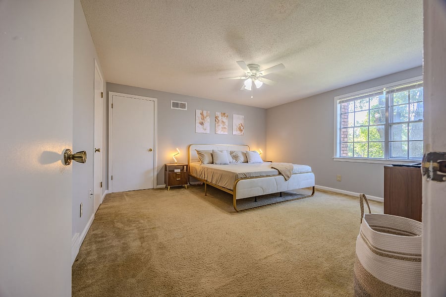 Furnished Finder property 880059_1 photo 32